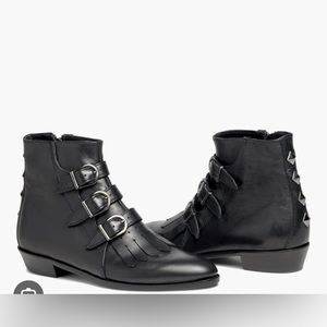 Black leather Modern Vice booties